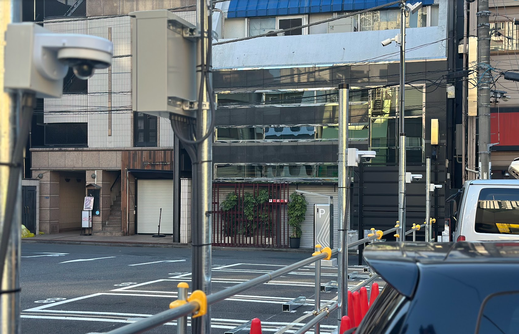 Smart parking — custom space camera deployment, Japan